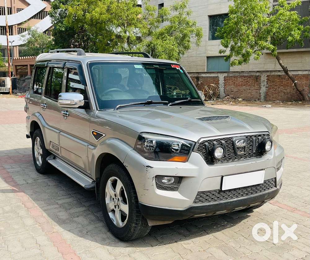 Mahindra Scorpio S4, 2015, Diesel