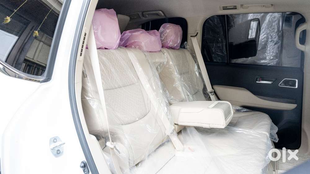 Toyota Land Cruiser Zx Petrol, 2024, Petrol