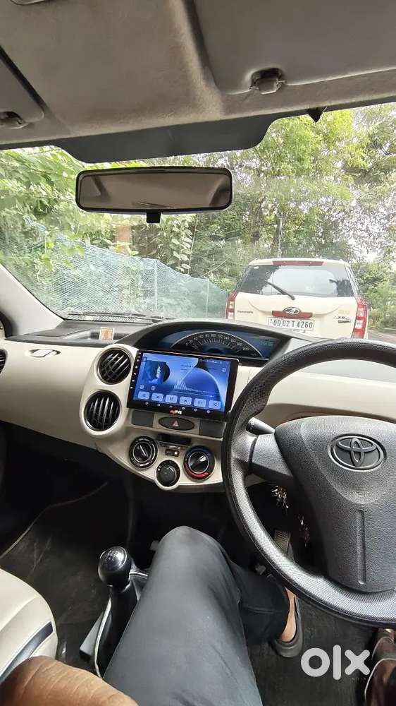 2013,toyota Etios - Mileage 14- 16 Kmpl.
