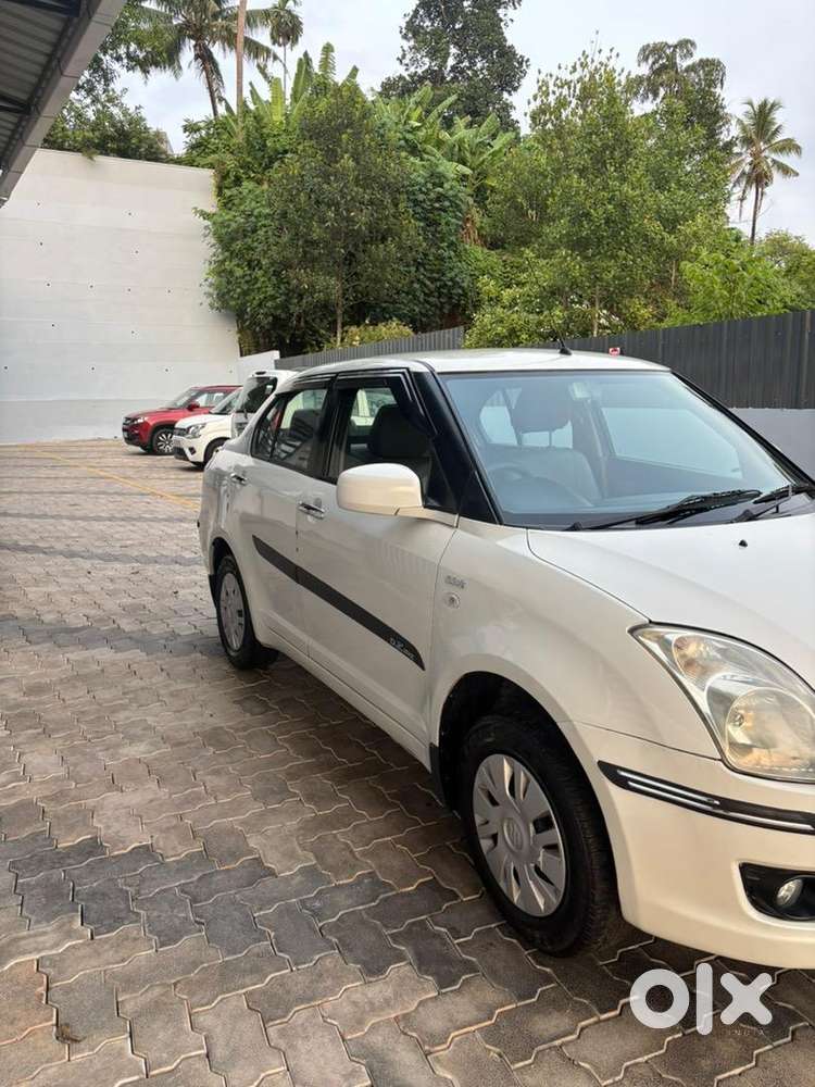 Maruti Suzuki Swift Dzire 2011