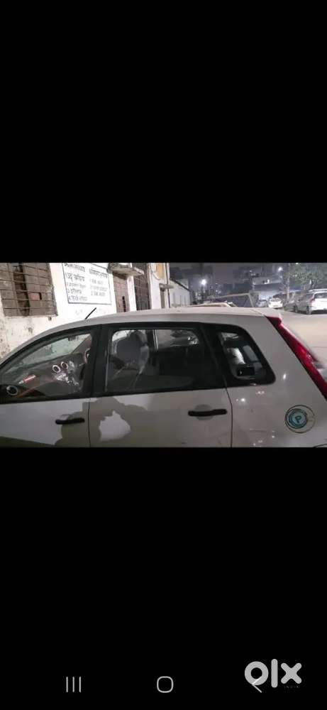 Ford Figo 1.2 Petrol 2015