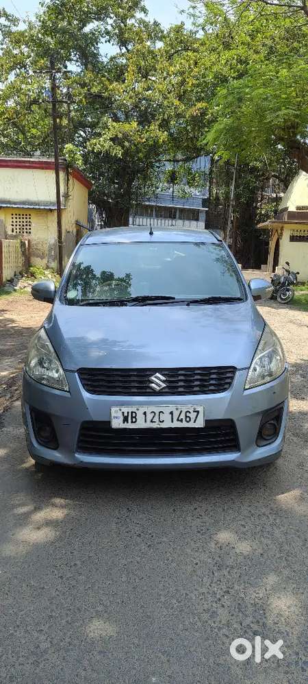 Maruti Suzuki Ertiga 2012 Diesel 78593 Km Driven.  Tax Lifetime