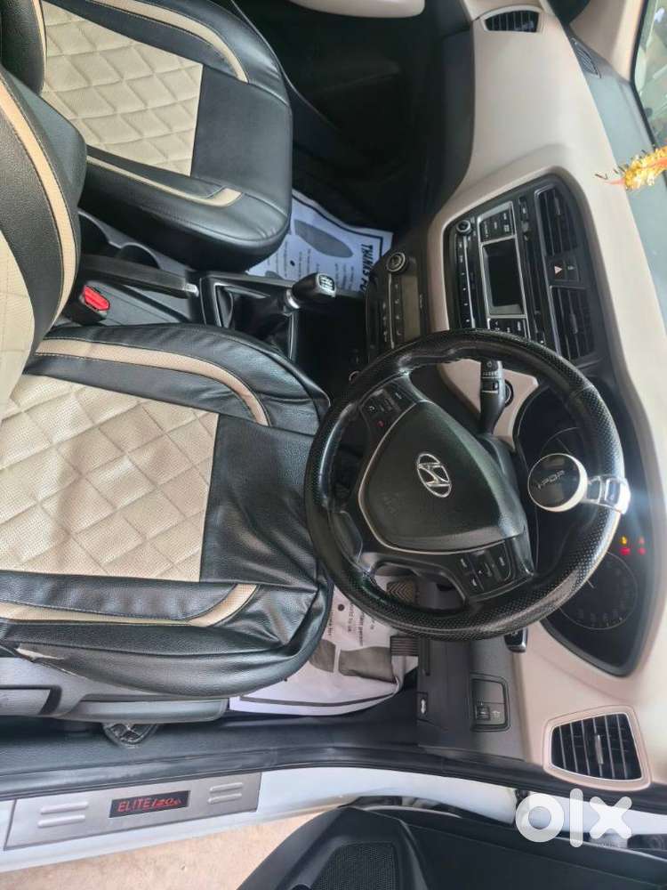 Hyundai Elite I20 Sportz (o) 1.2, 2015, Petrol