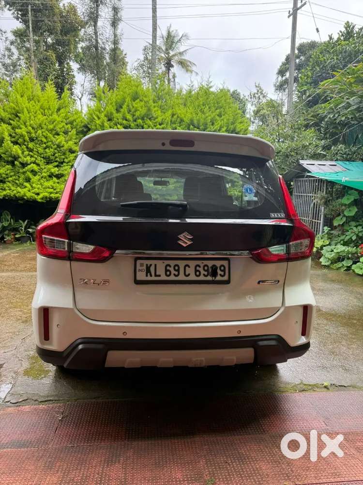 Maruti Suzuki Xl6 2021 Petrol Well Maintained