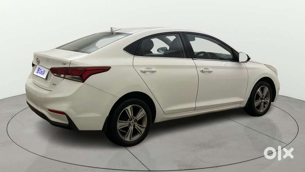 Hyundai Verna 1.6 Vtvt Sx, 2018, Petrol