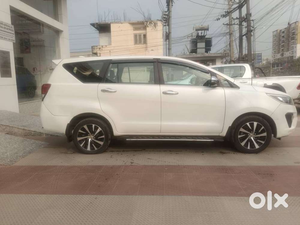 Toyota Innova Crysta 2.4 Z 7 Str, 2022, Diesel