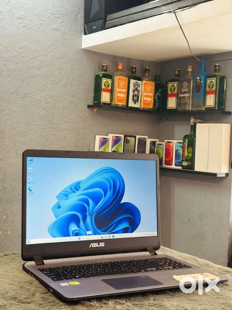 ASUS VIVOBOOK 15