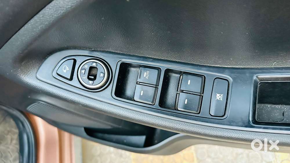 Hyundai I20 Active Sx Petrol, 2016, Petrol