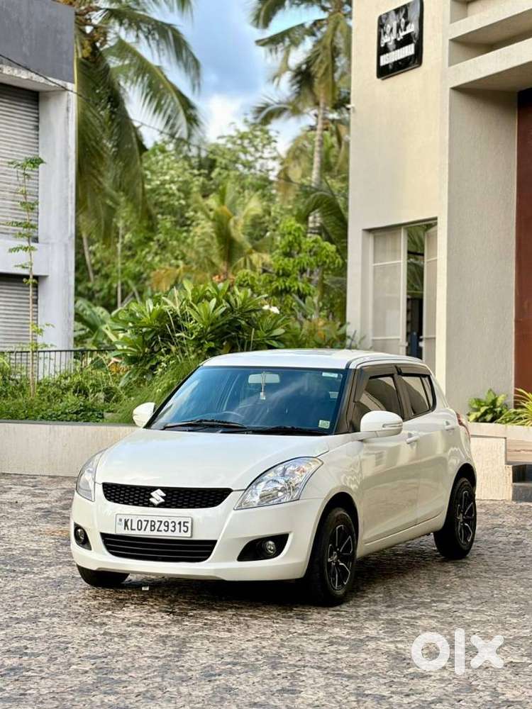 Maruti Suzuki Swift Dzire 1.3 Vxi, 2014, Petrol