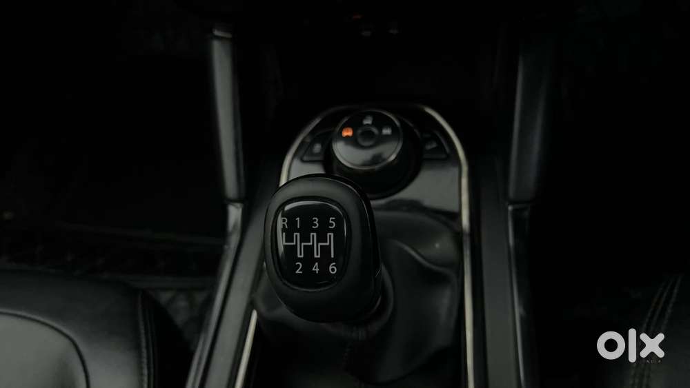 Tata Safari 2.0 Xz Plus Dark Edition, 2022, Diesel