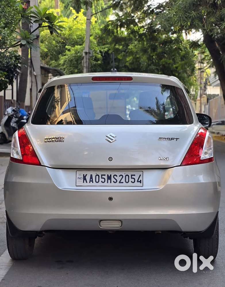 Maruti Suzuki Swift Lxi, 2015, Petrol