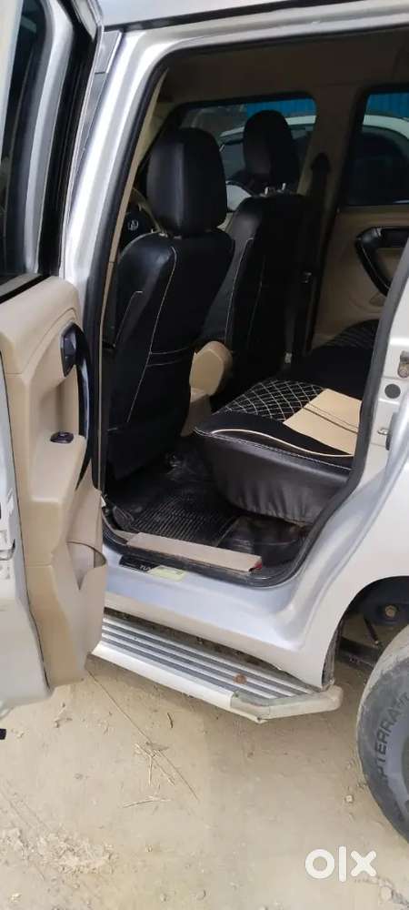 Mahindra Tuv 300 2019