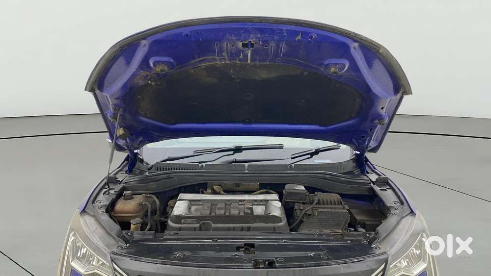 Mahindra Xuv700 2.2 Ax 7 Diesel Mt Str, 2022, Diesel