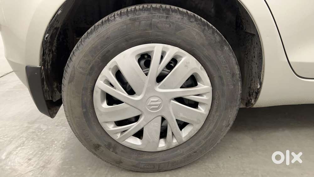 Maruti Suzuki Swift Vvt Vxi, 2016, Petrol