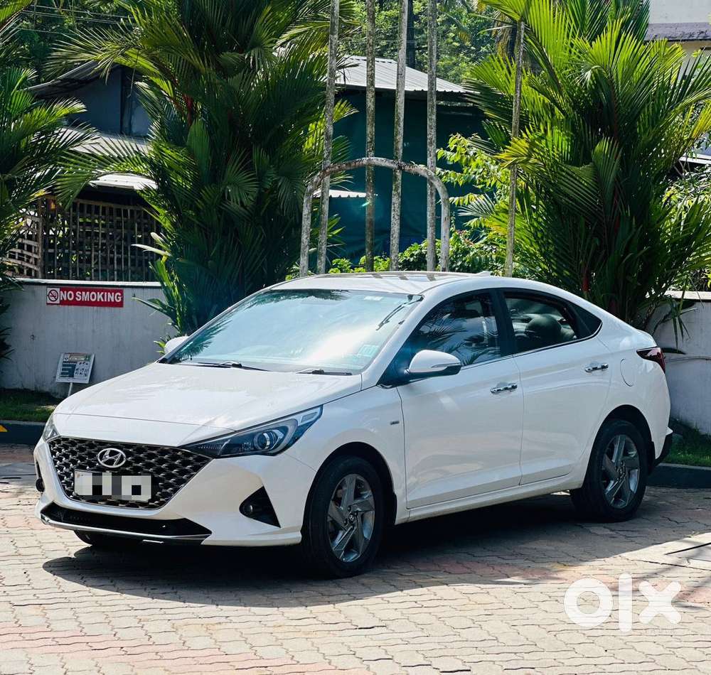 Hyundai Verna 1.5 Sx Diesel At, 2022, Diesel