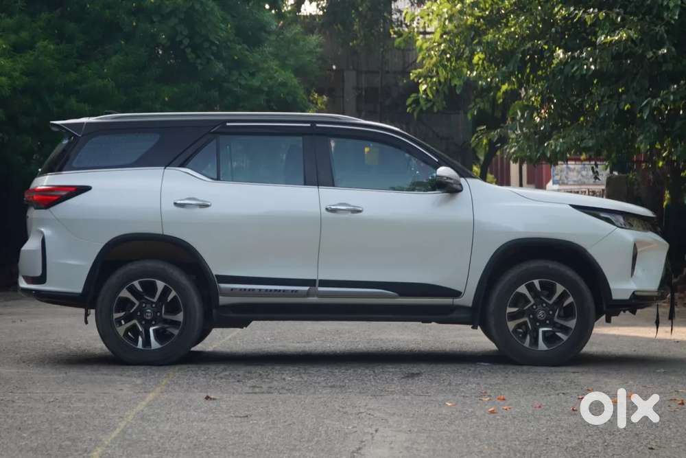 Toyota Fortuner Legender, 2023, Diesel