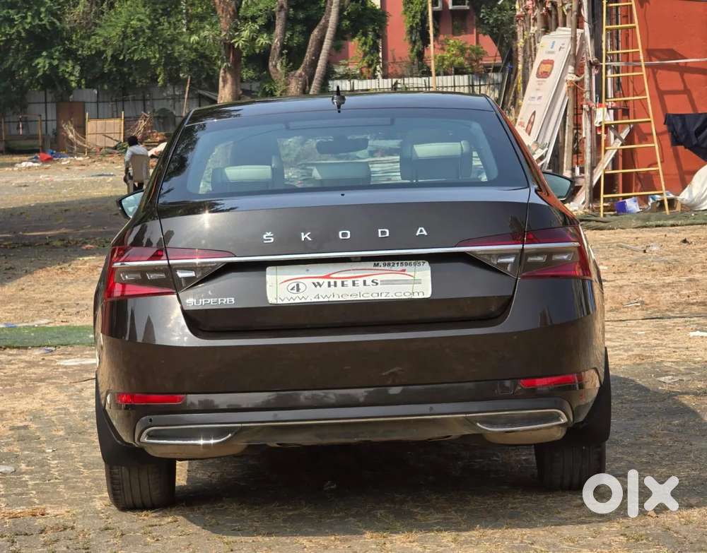 Skoda Superb 2.0 L&k Tsi At, 2021, Petrol