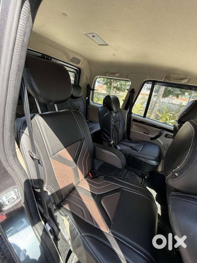 Mahindra Scorpio Classic 2.2 S 11 Mt 7 Str, 2024, Diesel