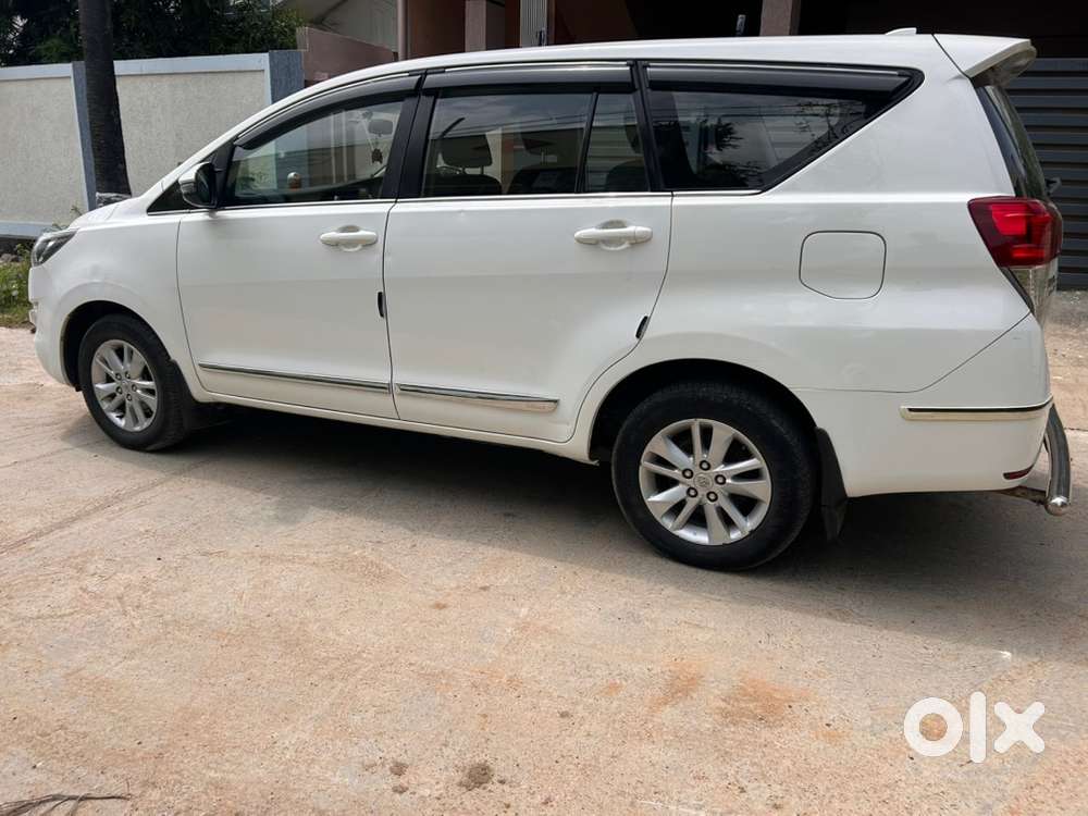 Toyota Innova Crysta Diesel 2020