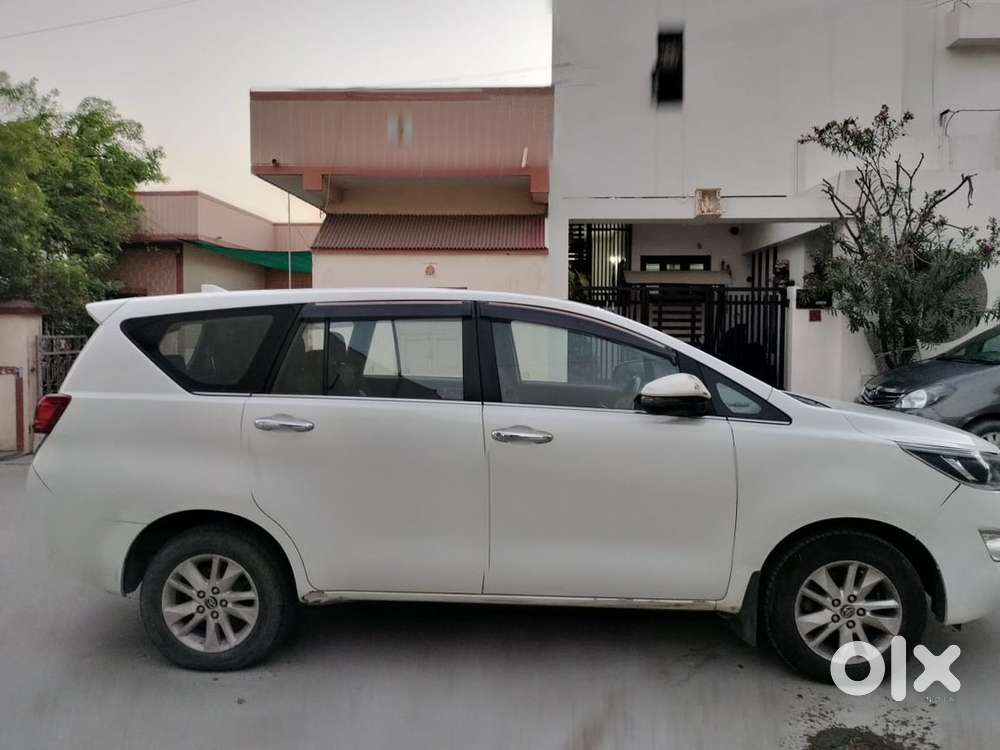 Toyota Innova Crysta 2017 Diesel Manual