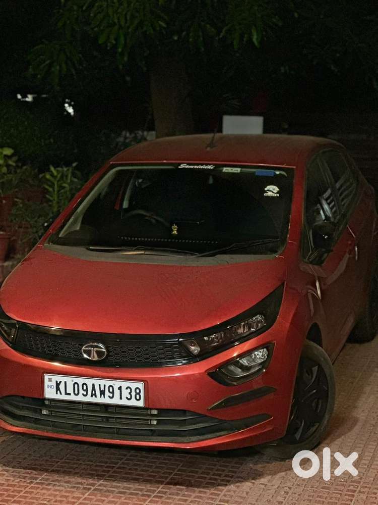 Tata Altoz Petrol 2023