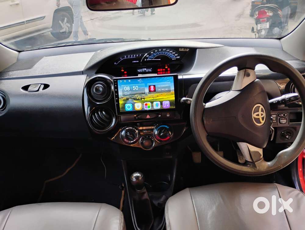 Toyota Etios Cross 1.2l G, 2016, Petrol