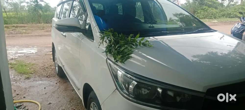 Toyota Innova Crysta 2019 Ready फाइनेंस कंडीशन में बेचना है
