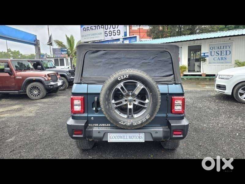 Mahindra Thar Lx Convertible Top Diesel Mt 4wd, 2022