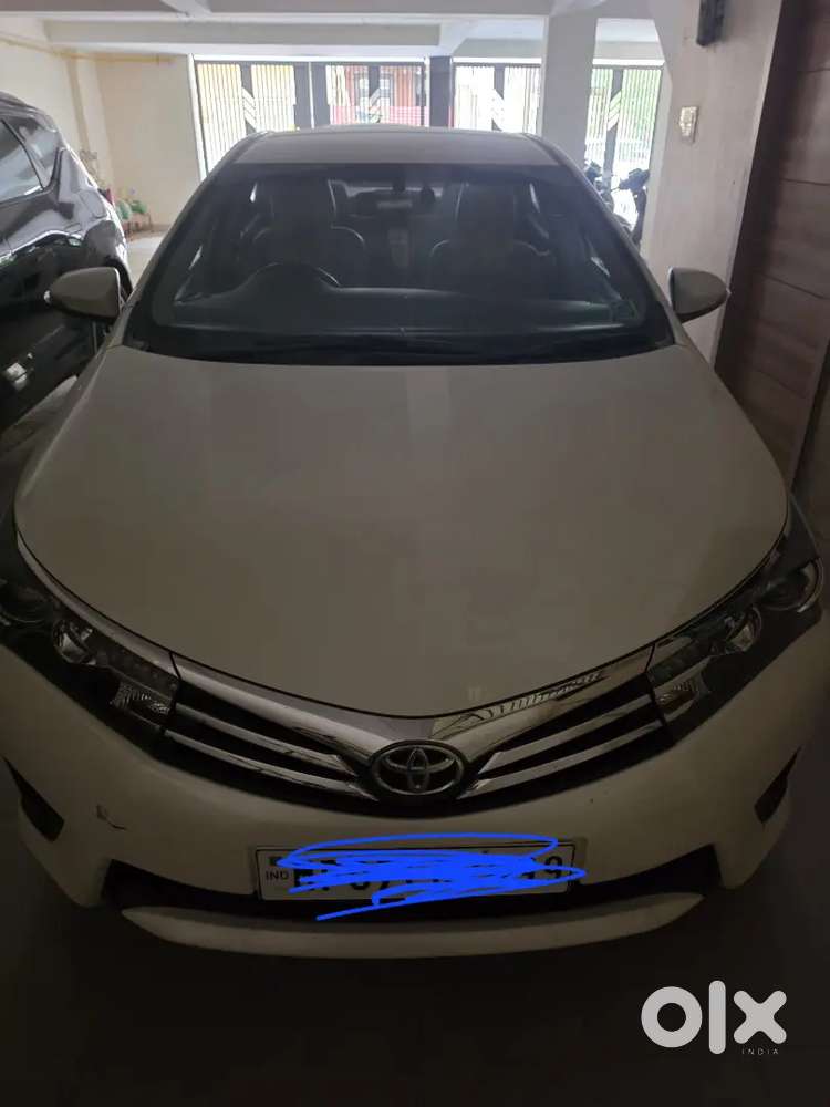 Toyota Corolla Altis 2015