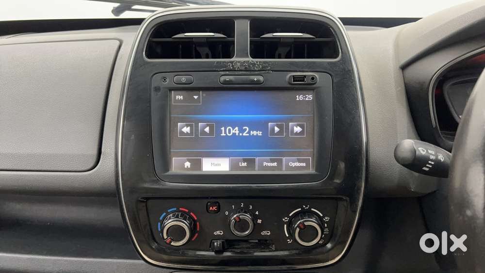 Renault Kwid 1.0 Rxt, 2016, Petrol