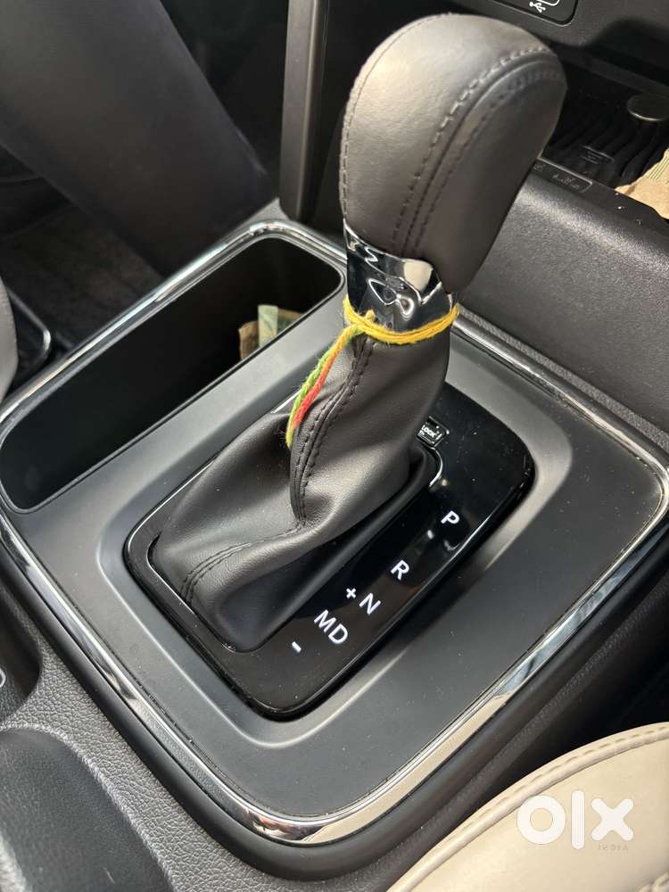 Mahindra Thar Roxx Ax7l Rwd Diesel At, 2025, Diesel