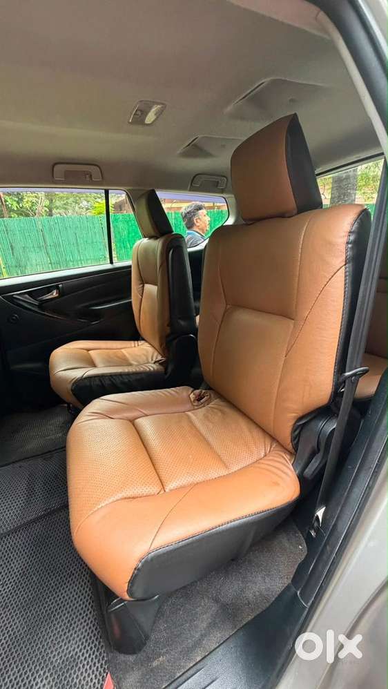  Toyota Innova Crysta 2.4 G Diesel &ndash; Excellent Condition
