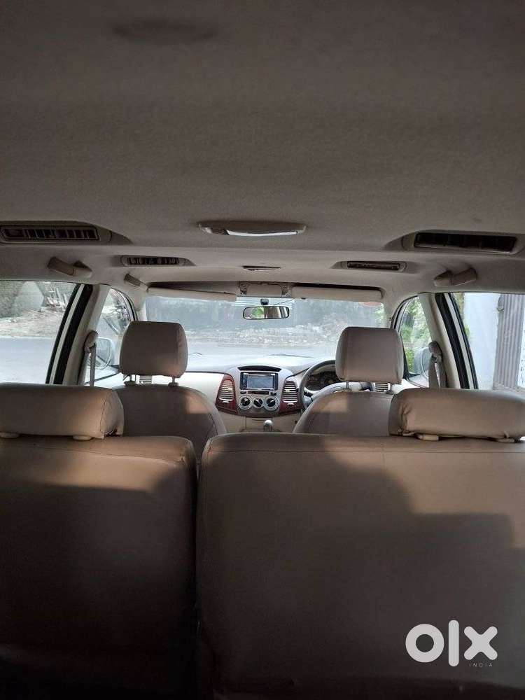 Toyota Innova 2.5 G (diesel) 7 Seater, 2006, Diesel