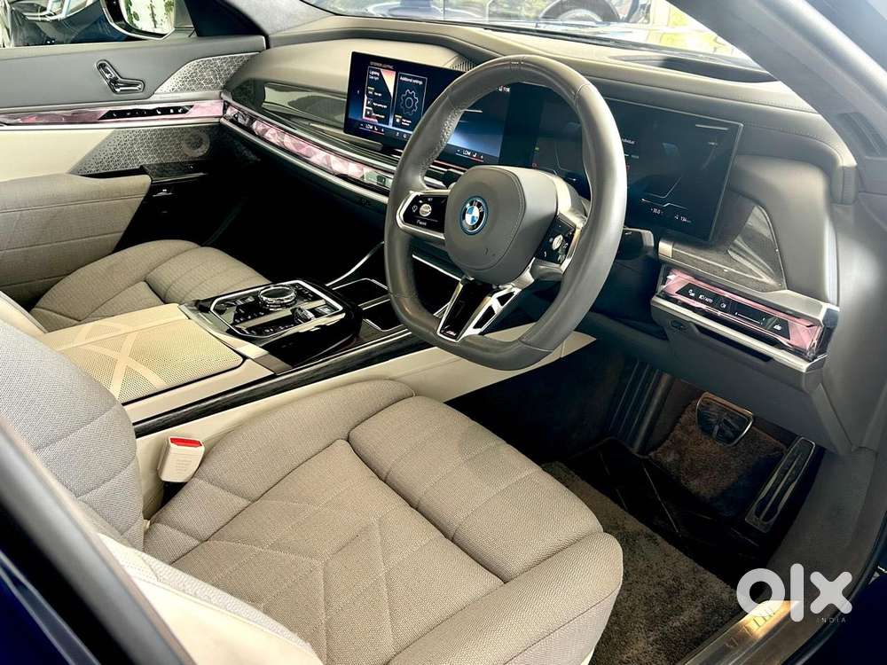 Bmw I7 M70 Xdrive, 2024, Electric