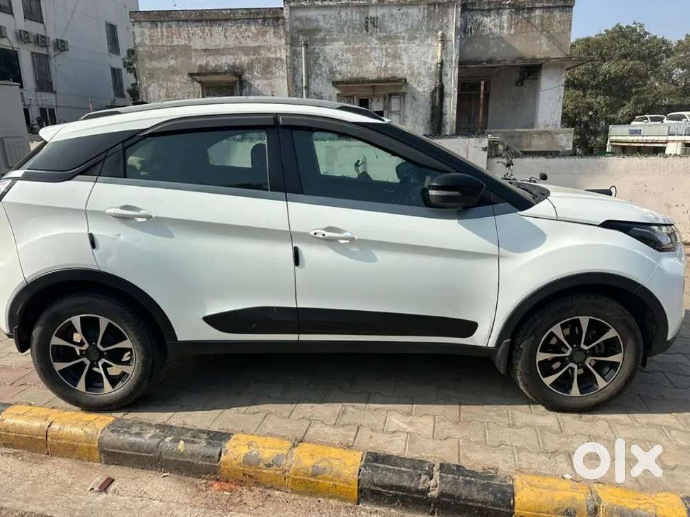 Tata Nexon 2021 Petrol