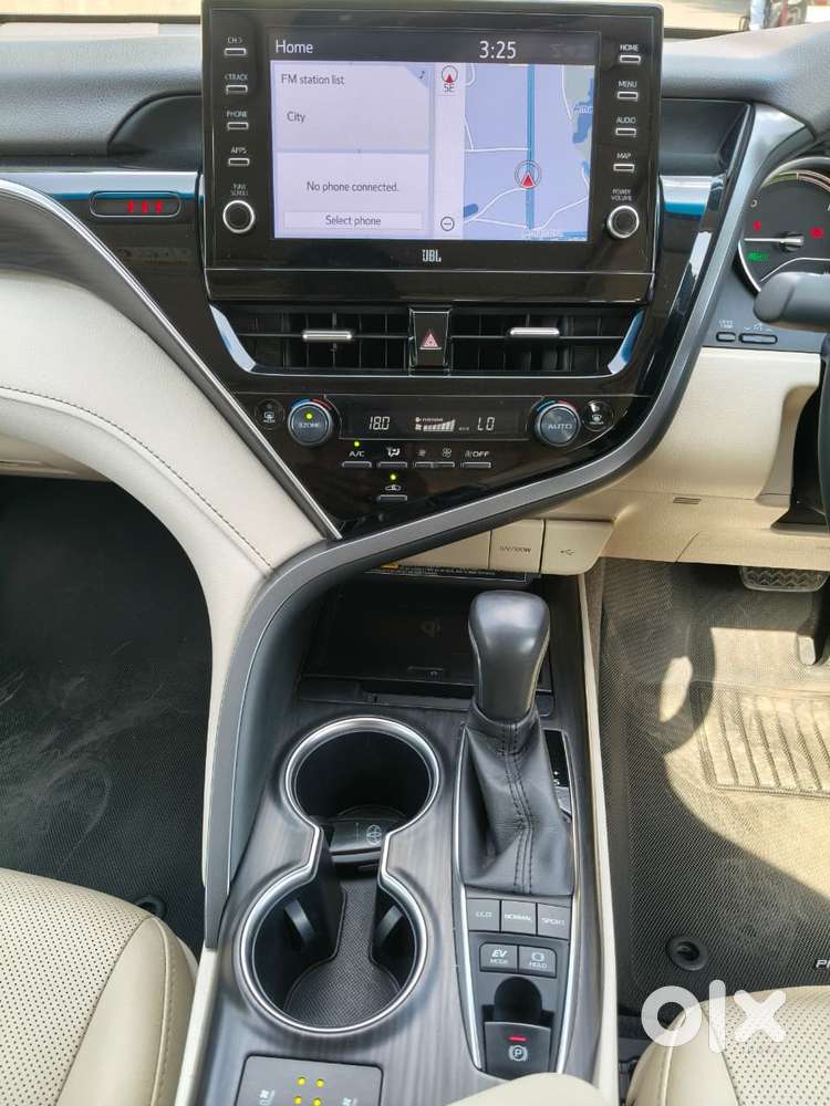 Toyota Camry Hybrid, 2024, Electric