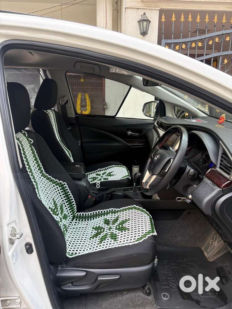Toyota Innova Crysta 2021