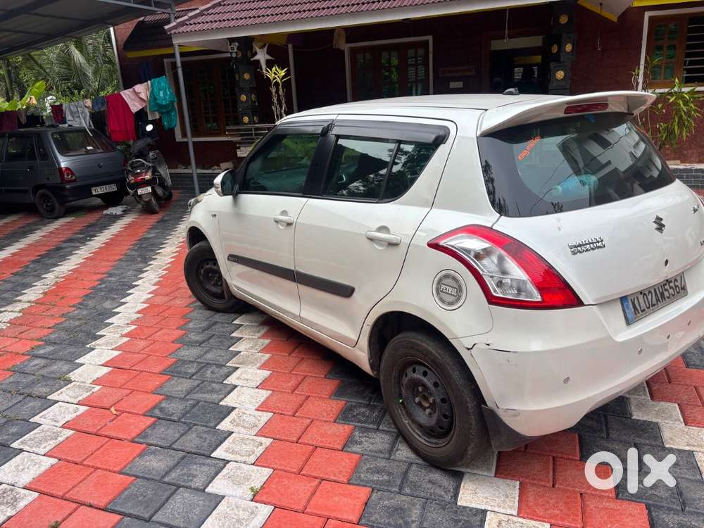 Maruti Swift Vxi 2015