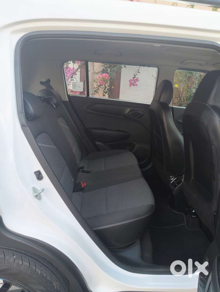 Hyundai Exter Sx (o) Connect 1.2 Amt, 2025, Petrol