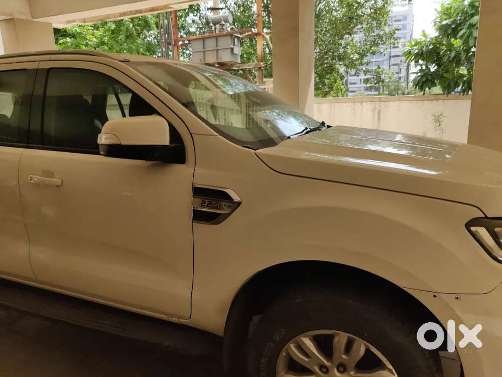 Ford Endeavour 2017