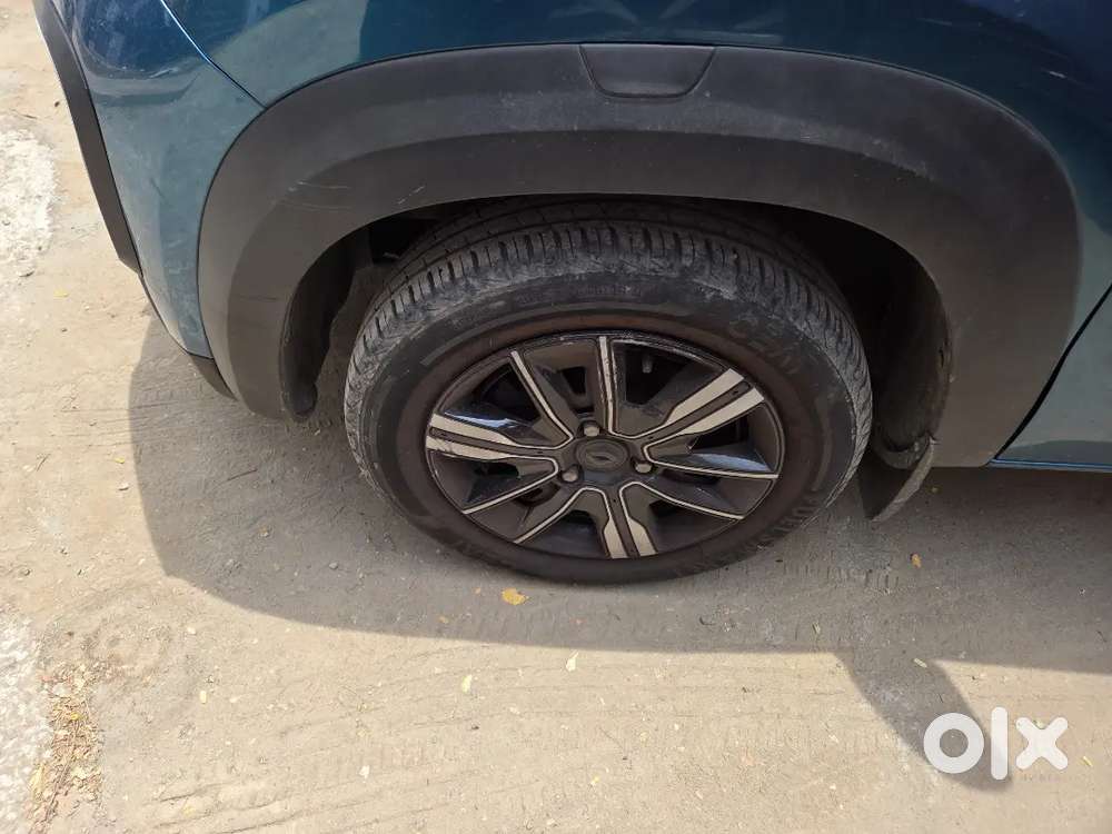 Renault Kwid 2024 Petrol Well Maintained