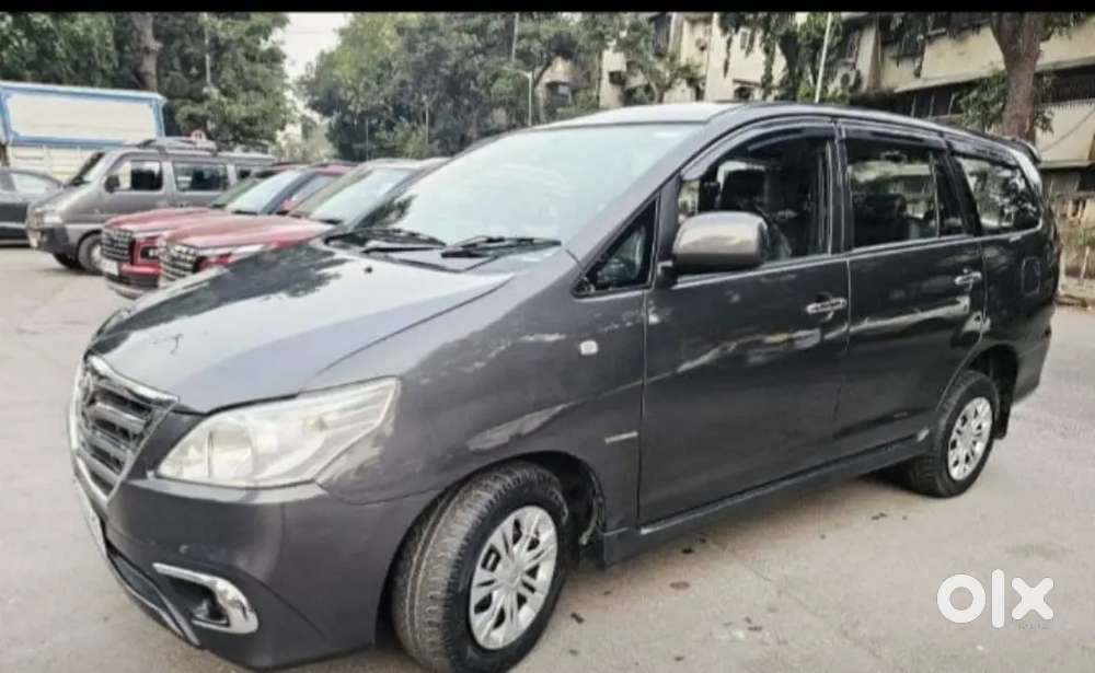 Toyota Innova 2015 Diesel Well Maintained