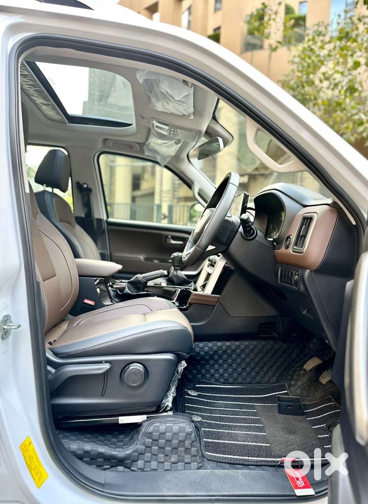 Mahindra Scorpio-n 2.0 Z8 Petrol Mt 7 Str, 2026, Diesel