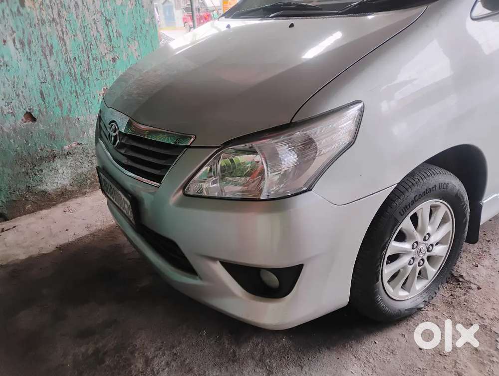 Toyota Innova Diesel 2012 7 Str