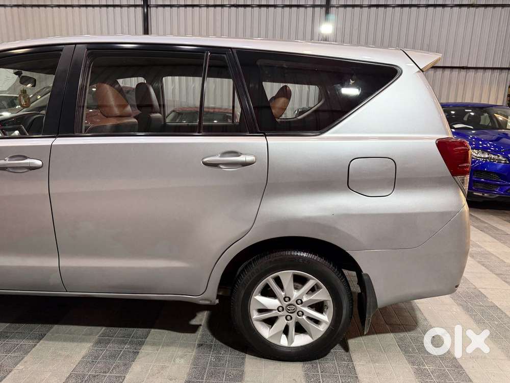 Toyota Innova Crysta