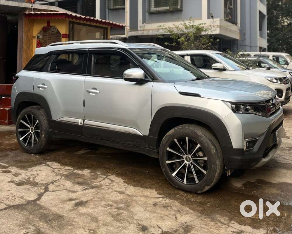 Maruti Suzuki Brezza 1.5 Zxi At Smart Hybrid, 2023, Petrol