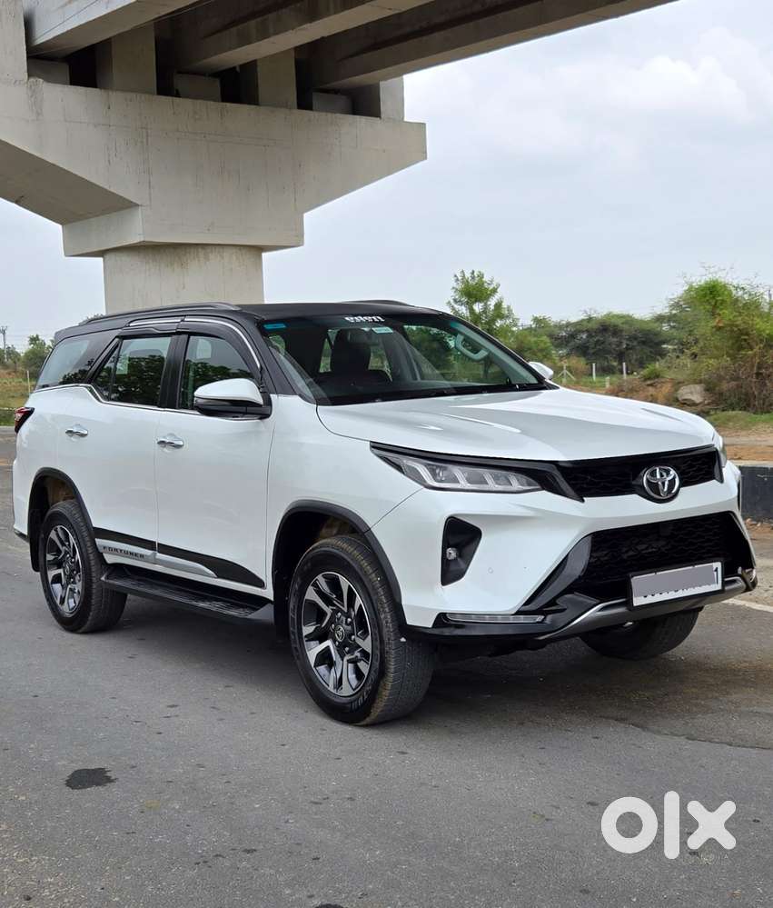 Toyota Fortuner Legender 4x2 At 2.8, 2024, Diesel