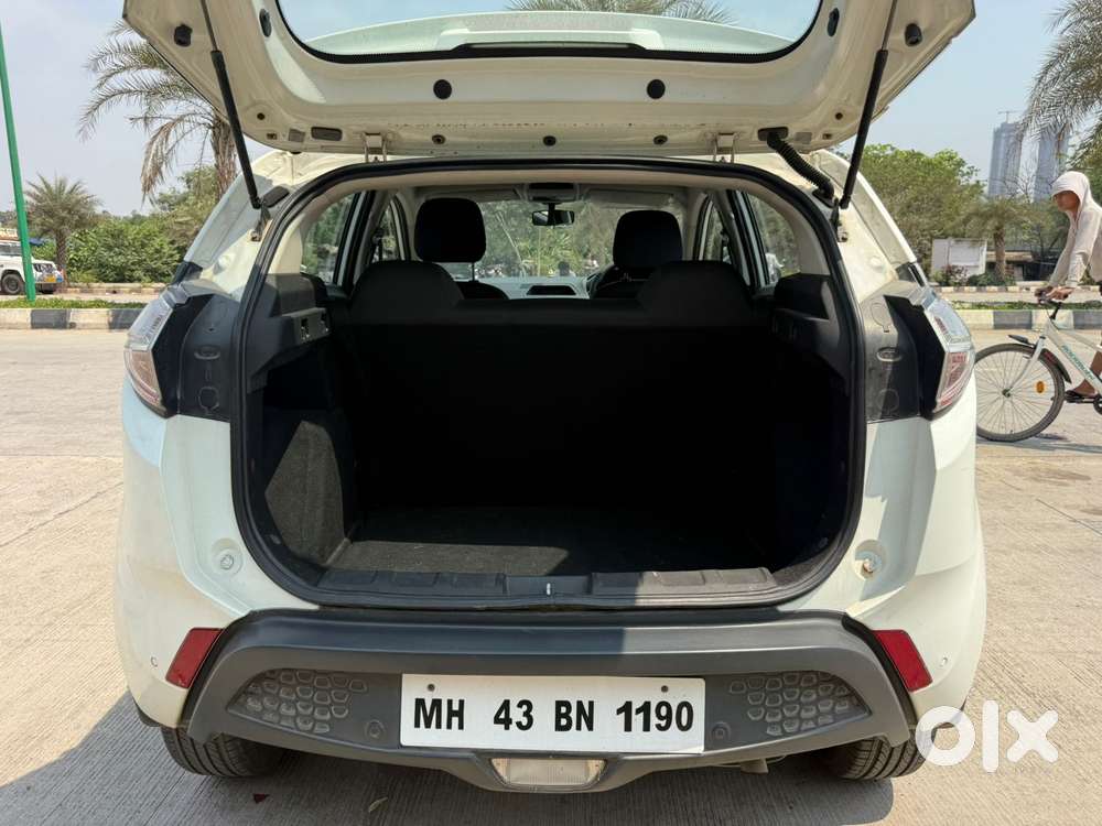 Tata Nexon 1.2 Revotron Xm, 2018, Petrol