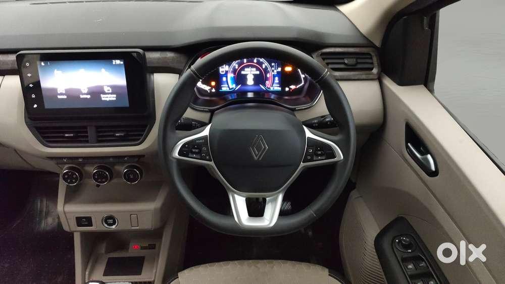 Renault Triber Rxt Easy-r Amt, 2025, Petrol