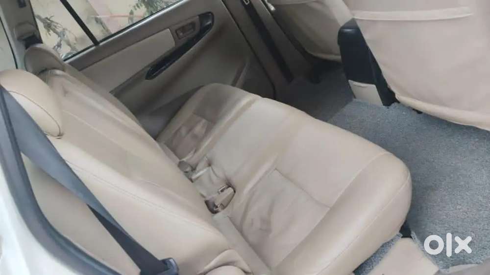 Toyota Innova G4 Diesel Manual 2015